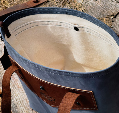The “Elliott” (Blue with dark brown accents)